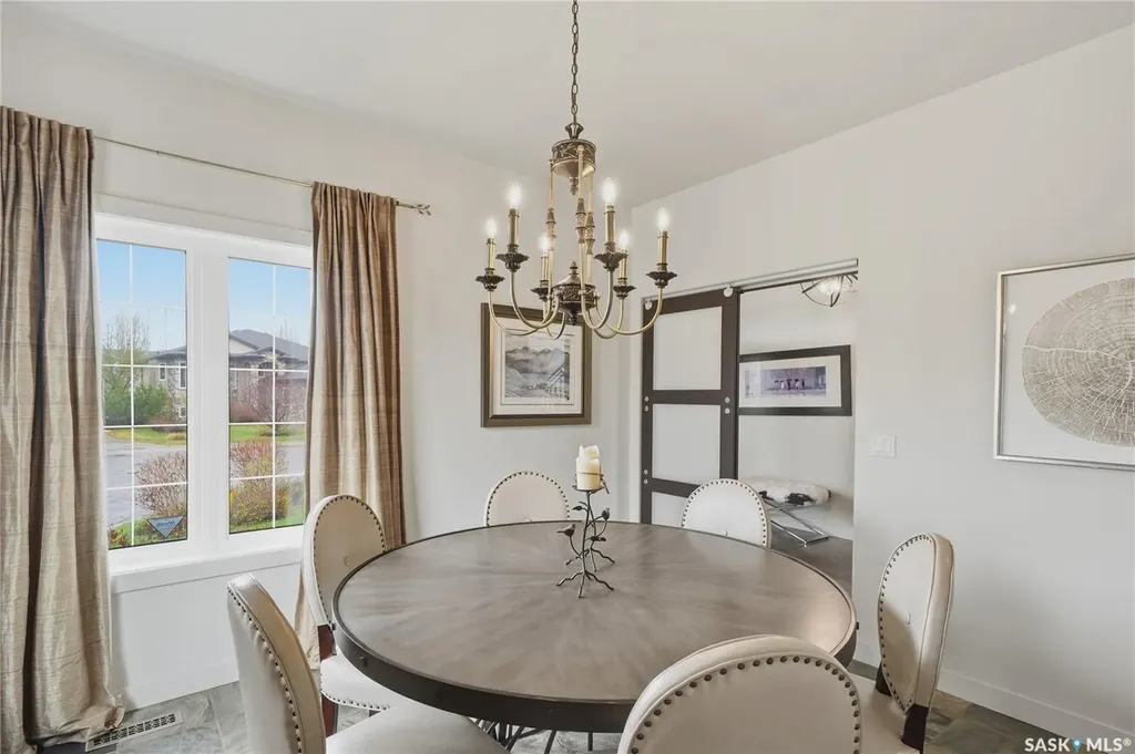 735 Wright Crescent Saskatoon SK S7N 4T8