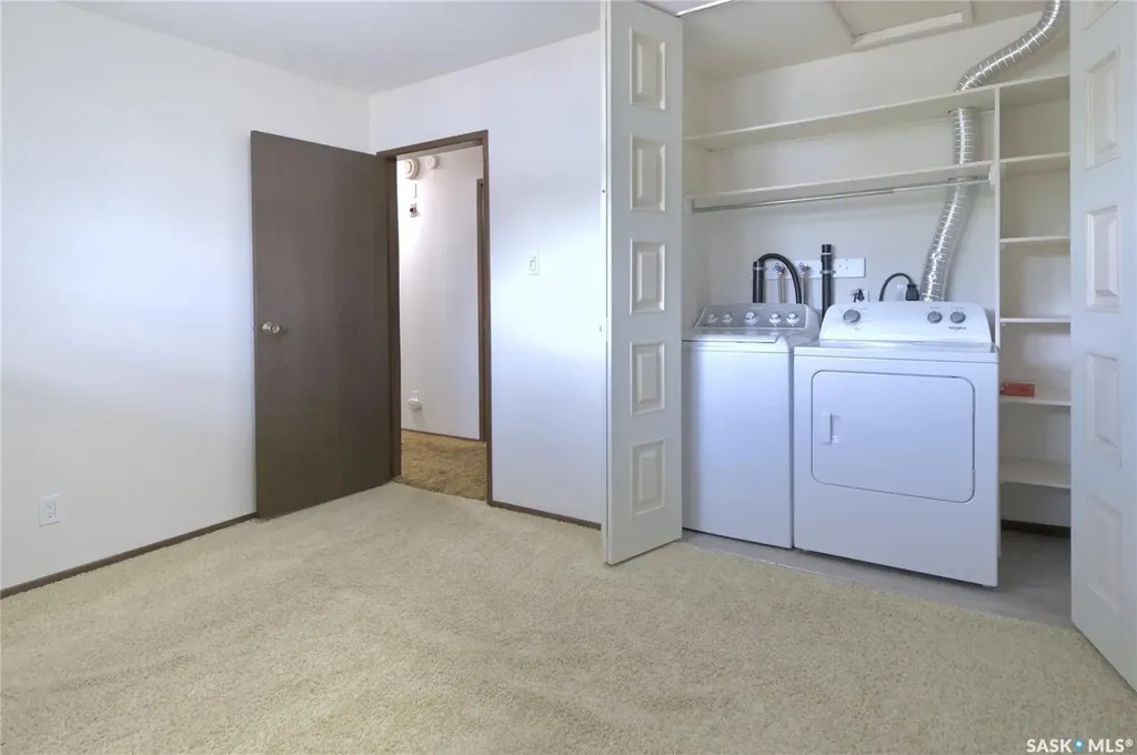 951 Grandview Street W Moose Jaw SK S6H 5M1