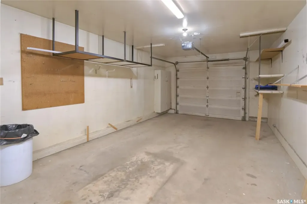 951 Grandview Street W Moose Jaw SK S6H 5M1