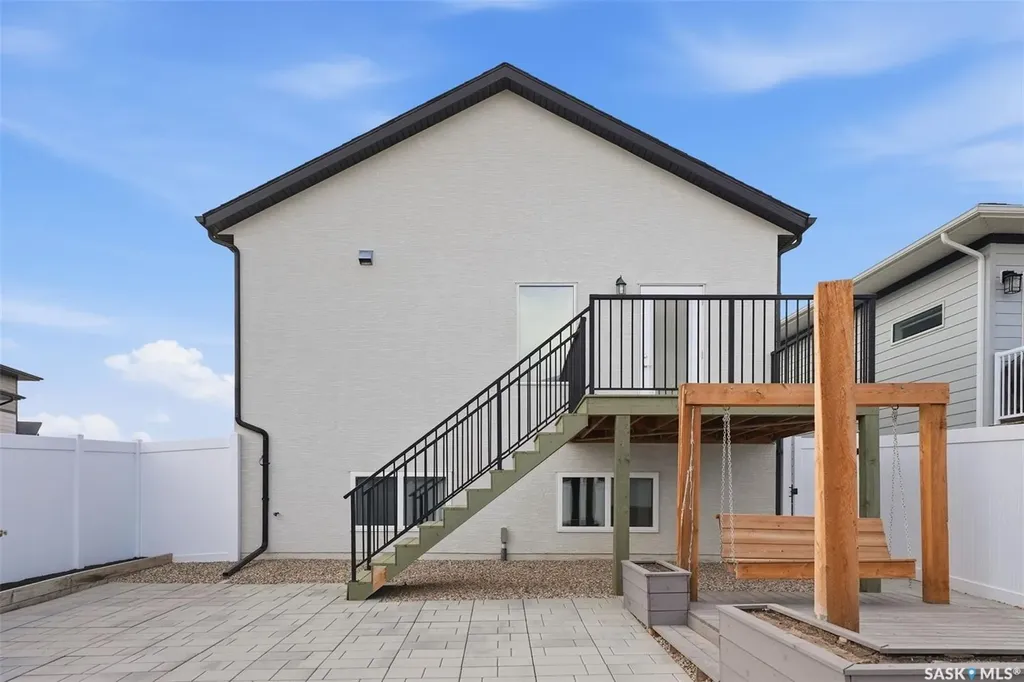 671 Underhill Road Saskatoon SK S7V 1N8