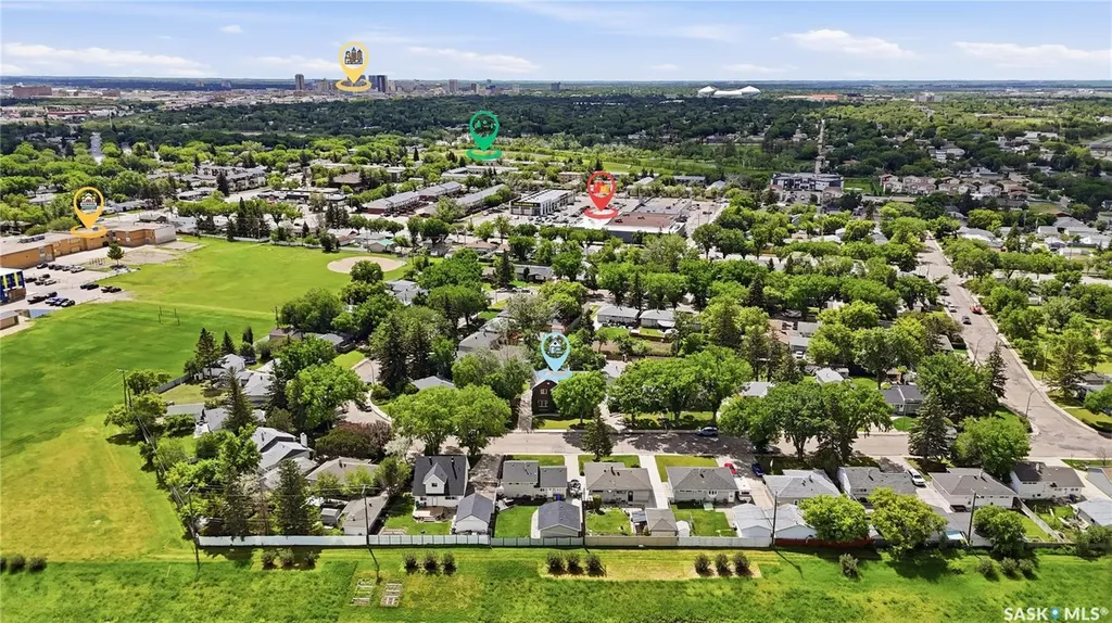87 Yarnton Crescent Regina SK S4R 4A4