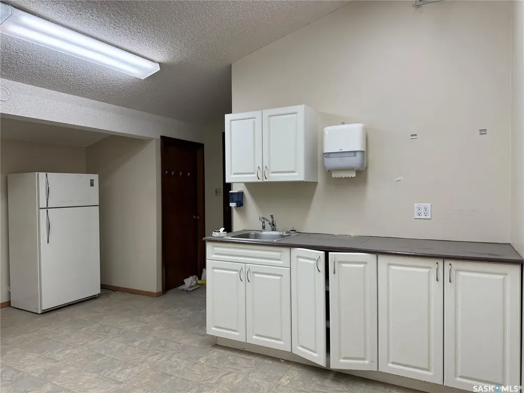 326 1st Avenue E Melville SK S0A 2P0