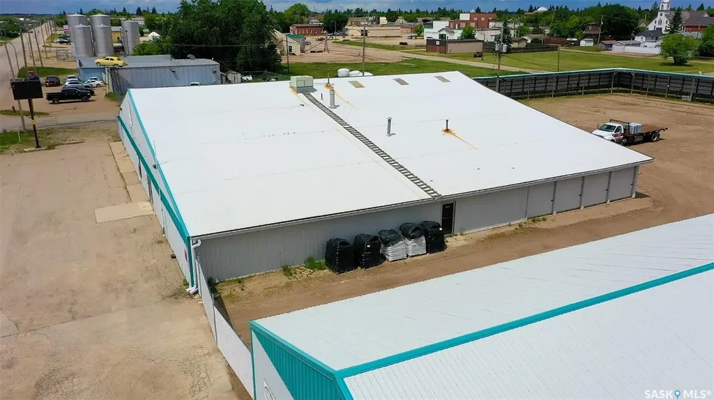 326 1st Avenue E Melville SK S0A 2P0