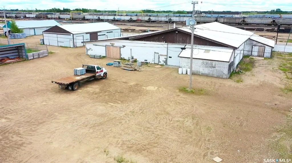 326 1st Avenue E Melville SK S0A 2P0