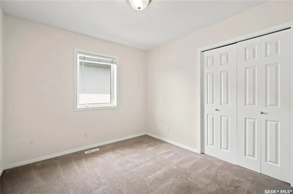 1214 Willowgrove Court Saskatoon SK S7W 0A8