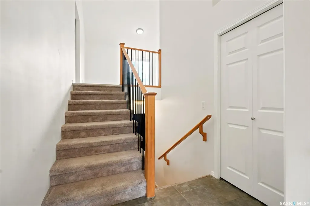 1214 Willowgrove Court Saskatoon SK S7W 0A8