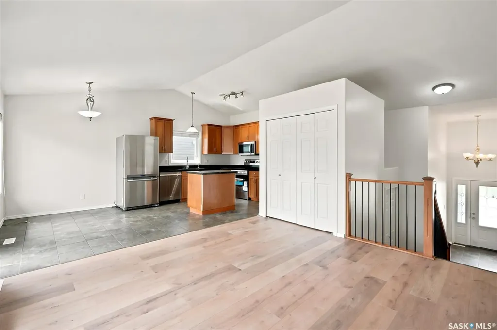 1214 Willowgrove Court Saskatoon SK S7W 0A8