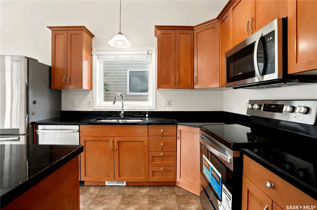 1214 Willowgrove Court Saskatoon SK S7W 0A8
