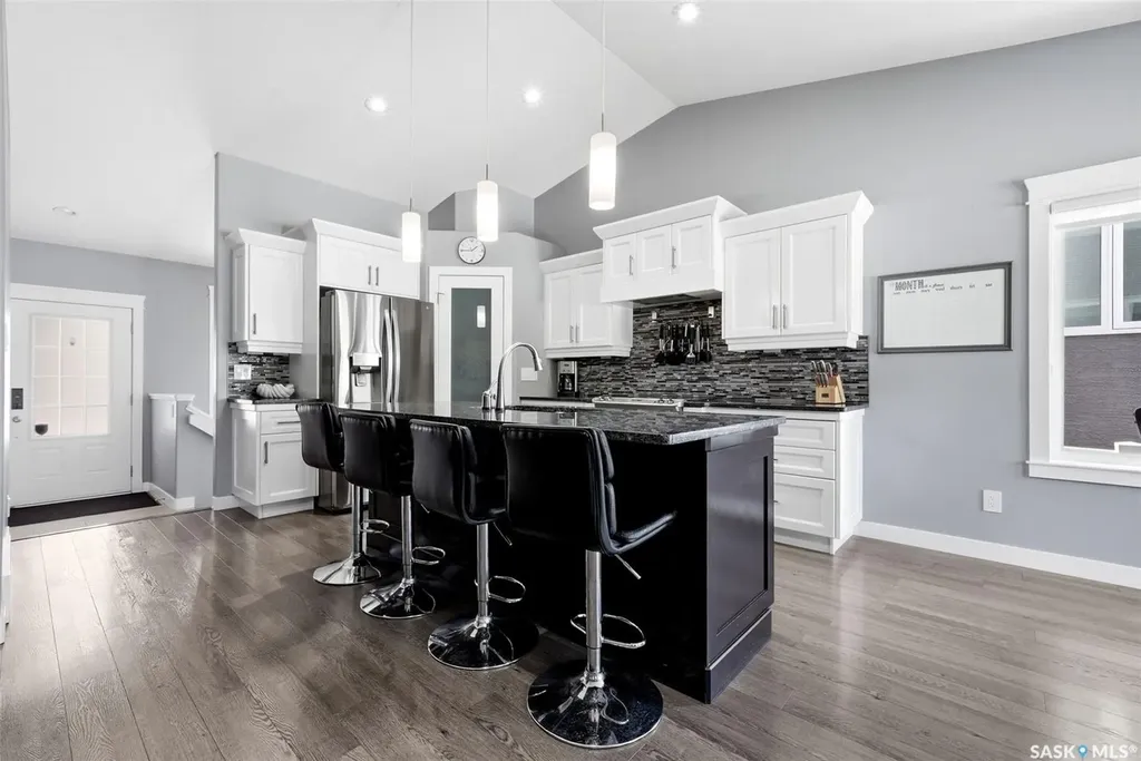 6920 Maple Ridge Drive Regina SK S4X 0H9