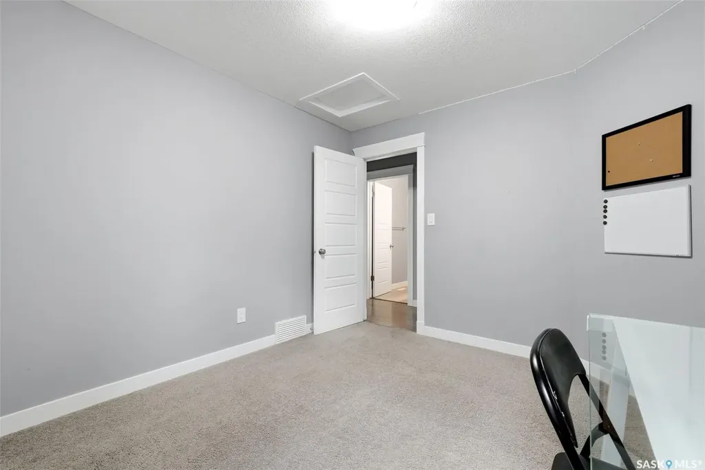 6920 Maple Ridge Drive Regina SK S4X 0H9