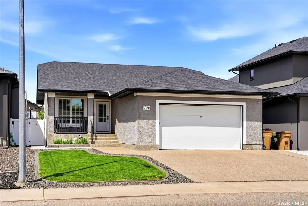 6920 Maple Ridge Drive Regina SK S4X 0H9