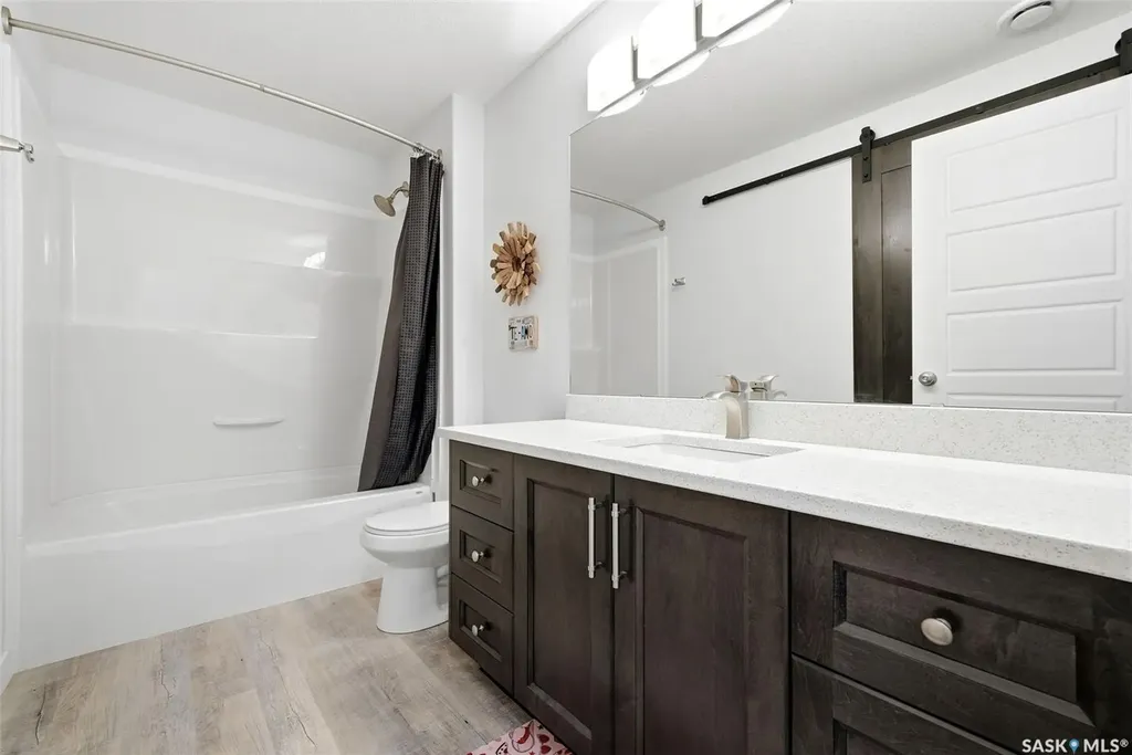 6920 Maple Ridge Drive Regina SK S4X 0H9