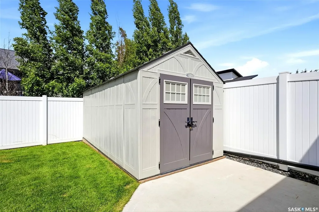6920 Maple Ridge Drive Regina SK S4X 0H9