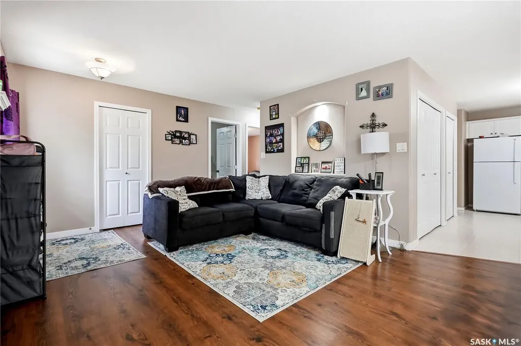 5446 Rochdale Boulevard Regina SK S4X 4P1