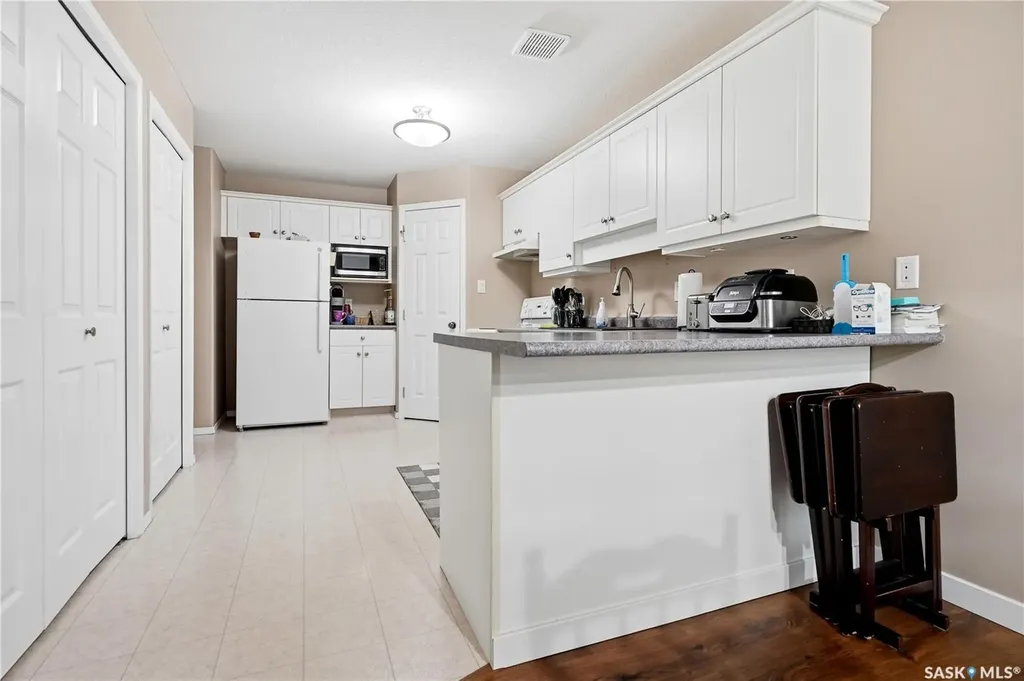 5446 Rochdale Boulevard Regina SK S4X 4P1