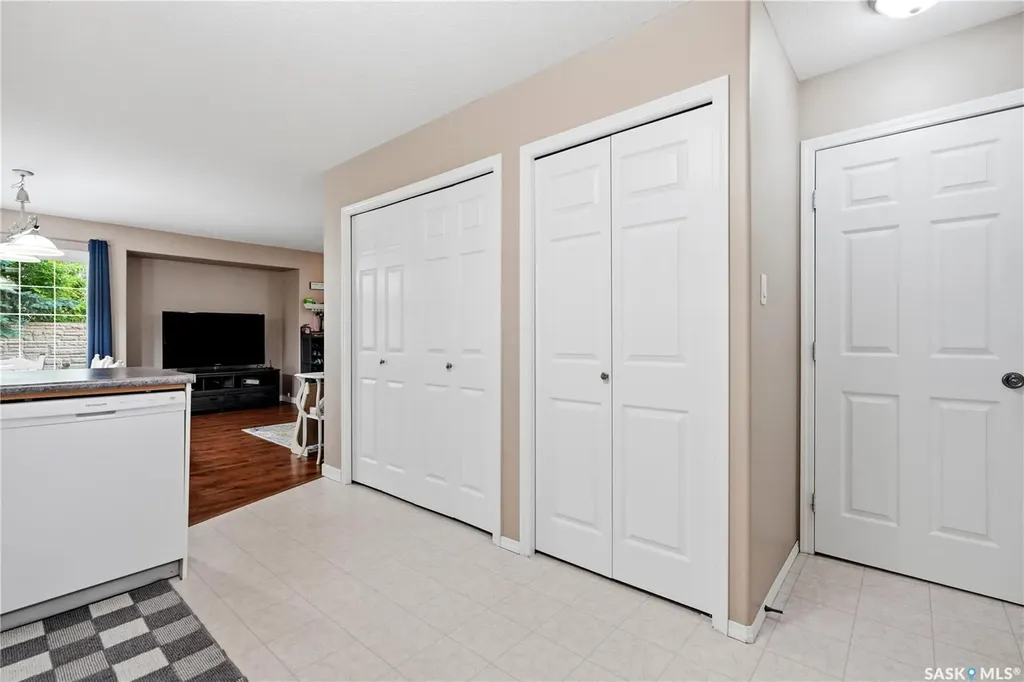 5446 Rochdale Boulevard Regina SK S4X 4P1