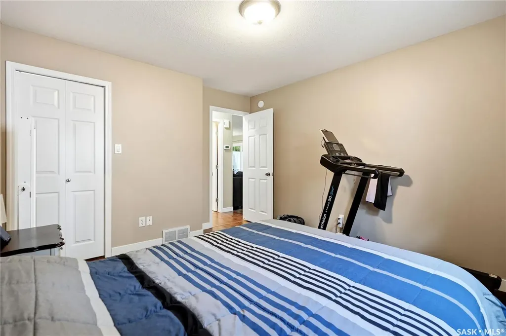 5446 Rochdale Boulevard Regina SK S4X 4P1