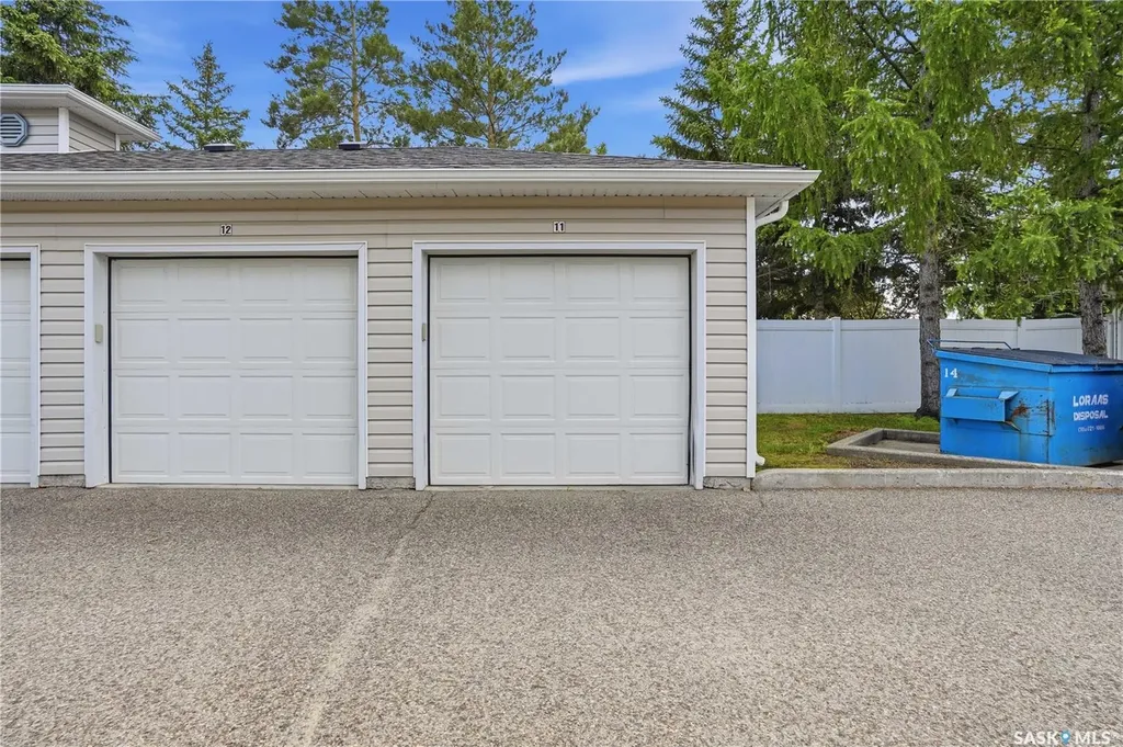 5446 Rochdale Boulevard Regina SK S4X 4P1