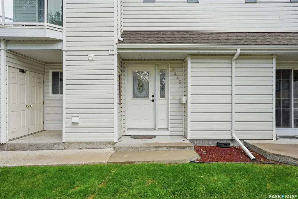5446 Rochdale Boulevard Regina SK S4X 4P1