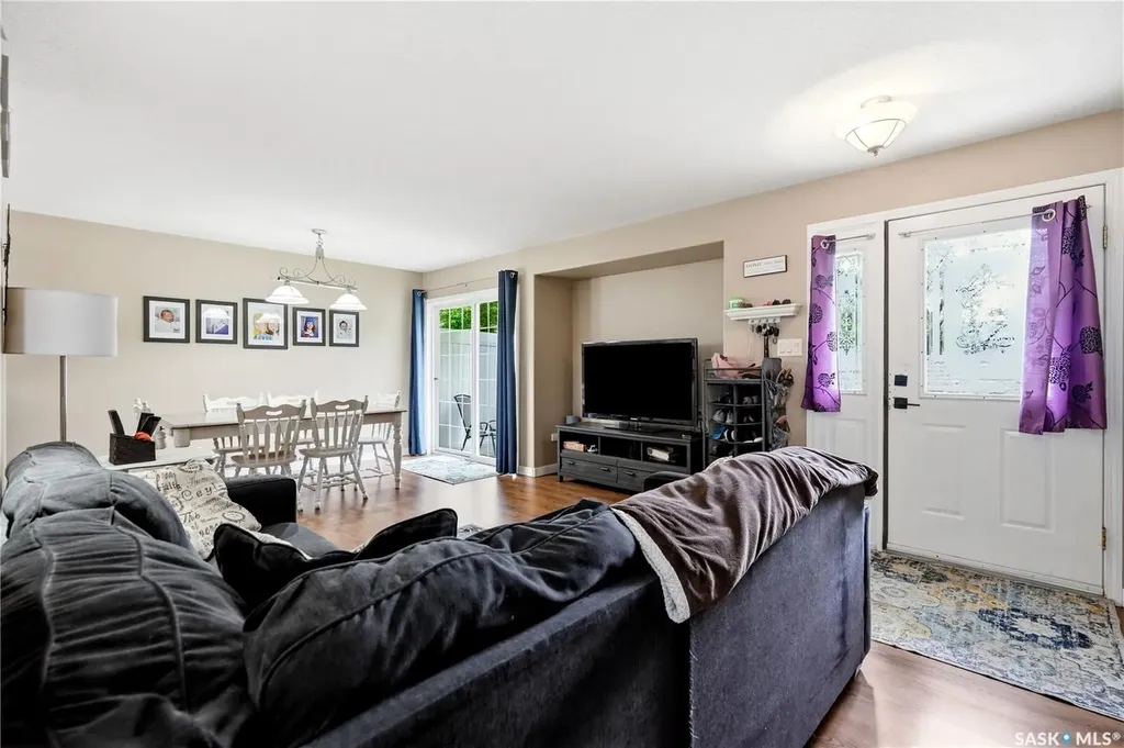5446 Rochdale Boulevard Regina SK S4X 4P1
