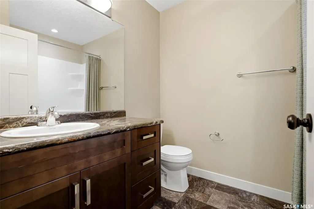 4121 Green Olive Way E Regina SK S4V 2Z6