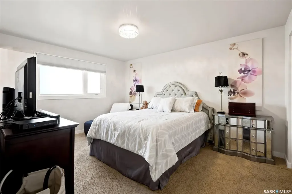 35 Penfold Place Regina SK S4V 0J7