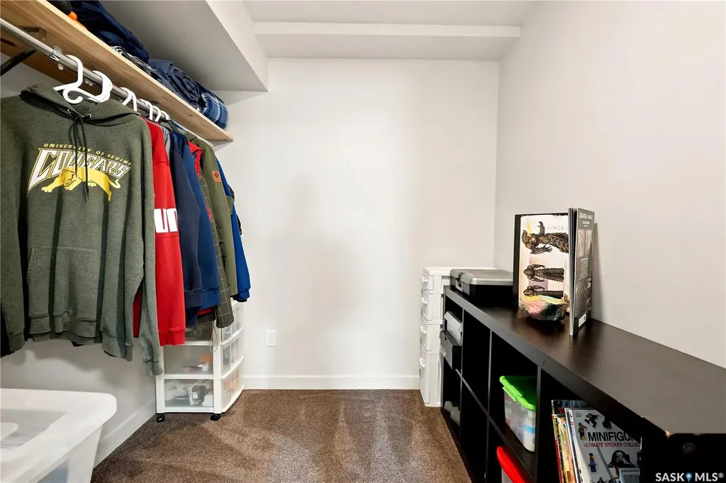 35 Penfold Place Regina SK S4V 0J7