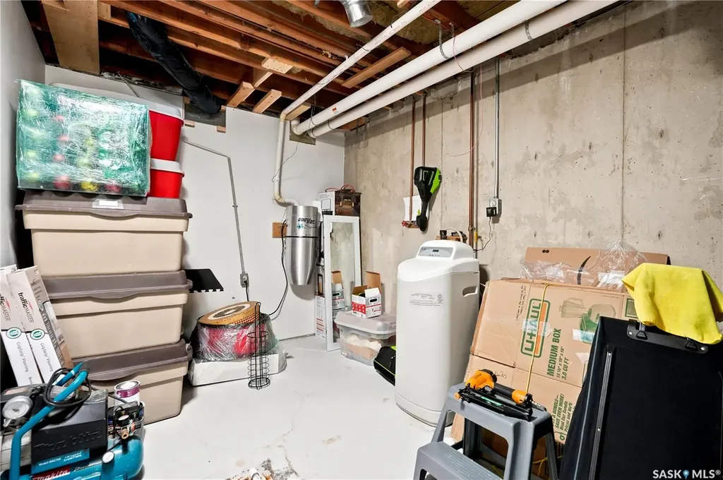 35 Penfold Place Regina SK S4V 0J7