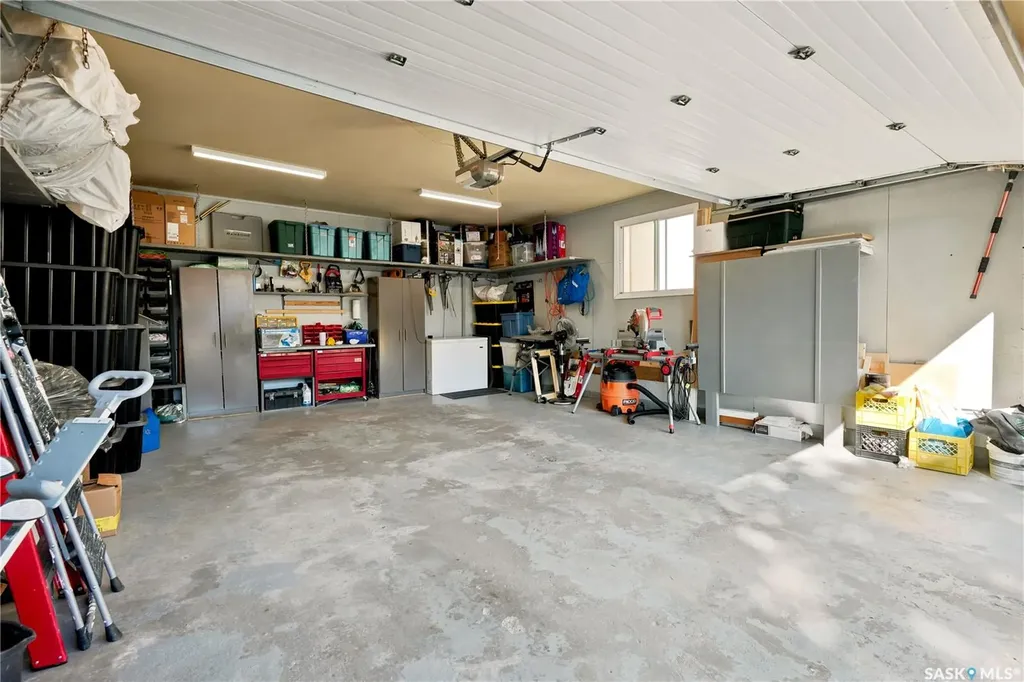 35 Penfold Place Regina SK S4V 0J7