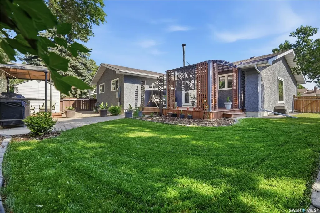 35 Penfold Place Regina SK S4V 0J7