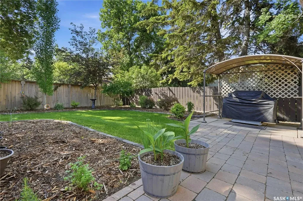 35 Penfold Place Regina SK S4V 0J7