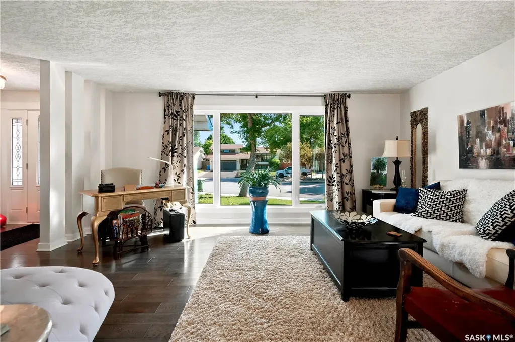 35 Penfold Place Regina SK S4V 0J7