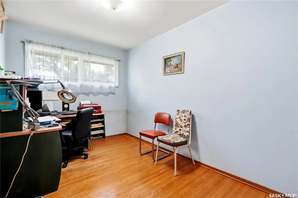 32 Mathieu Crescent Regina SK S4R 3J2