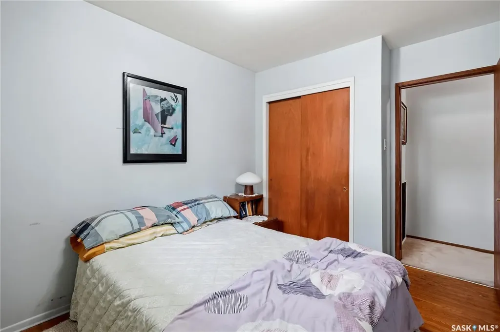 32 Mathieu Crescent Regina SK S4R 3J2