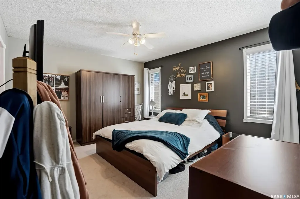 3342 Linden Grove Regina SK S4V 2N7