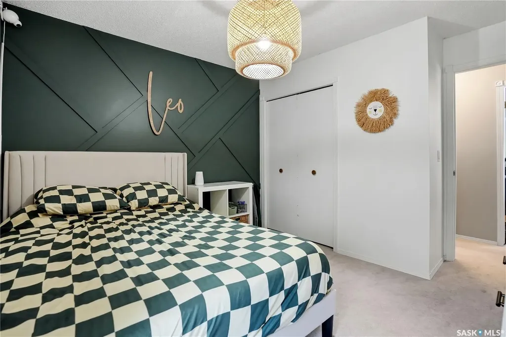 3342 Linden Grove Regina SK S4V 2N7