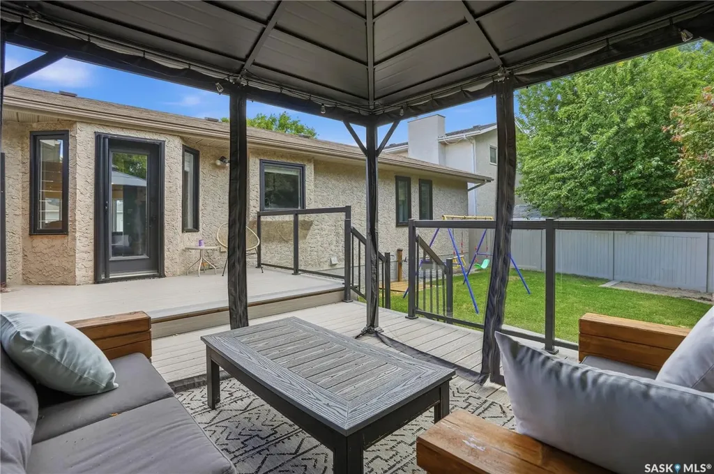 3342 Linden Grove Regina SK S4V 2N7