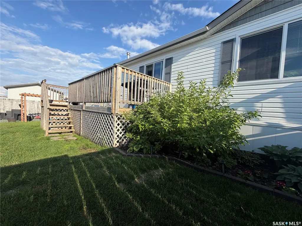 74 Mulberry Road Blucher Rm No. 343 SK S7B 0A4
