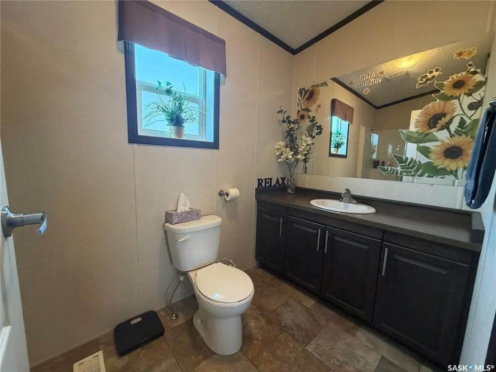 74 Mulberry Road Blucher Rm No. 343 SK S7B 0A4