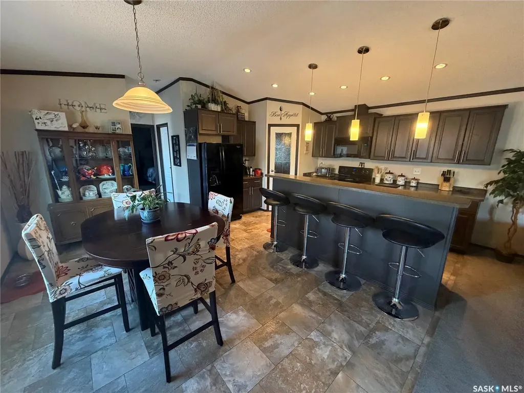 74 Mulberry Road Blucher Rm No. 343 SK S7B 0A4