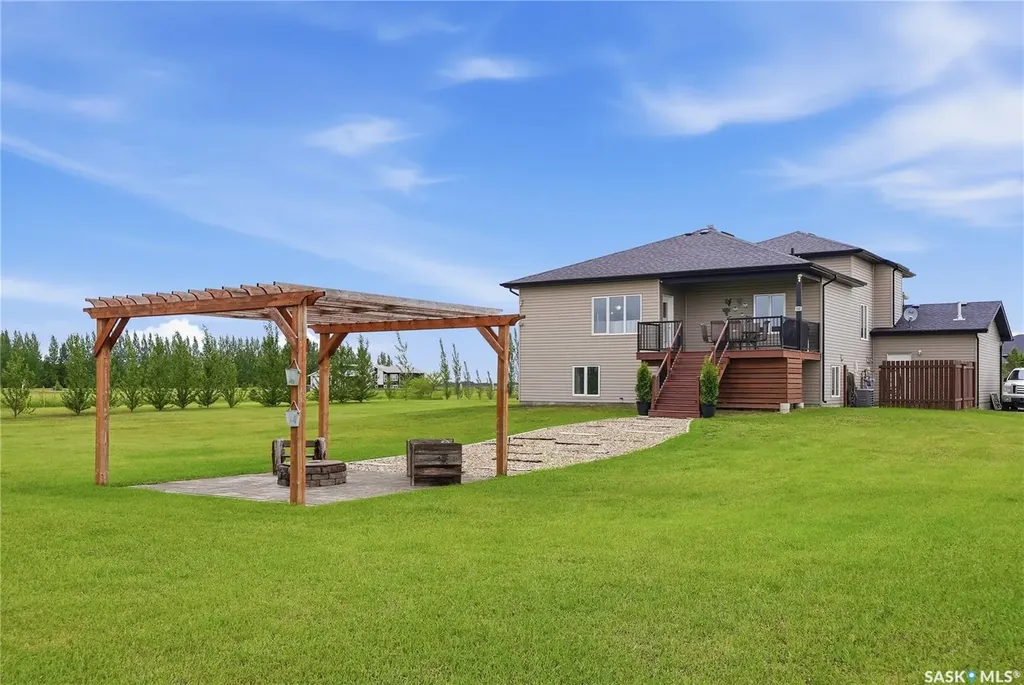 100 Rider Place Dundurn Rm No. 314 SK S7C 0B6