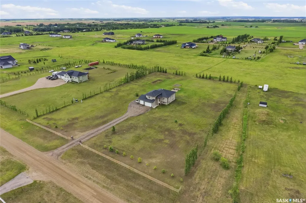100 Rider Place Dundurn Rm No. 314 SK S7C 0B6