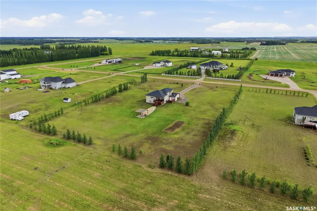 100 Rider Place Dundurn Rm No. 314 SK S7C 0B6