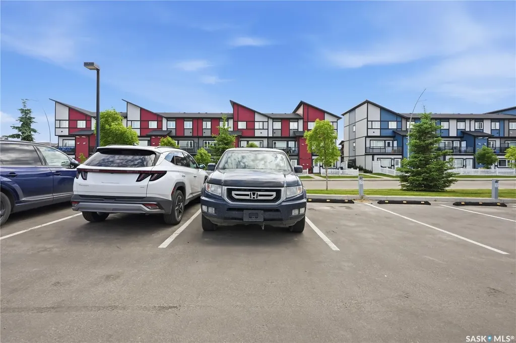 130 Marlatte Crescent Saskatoon SK S7W 0W1