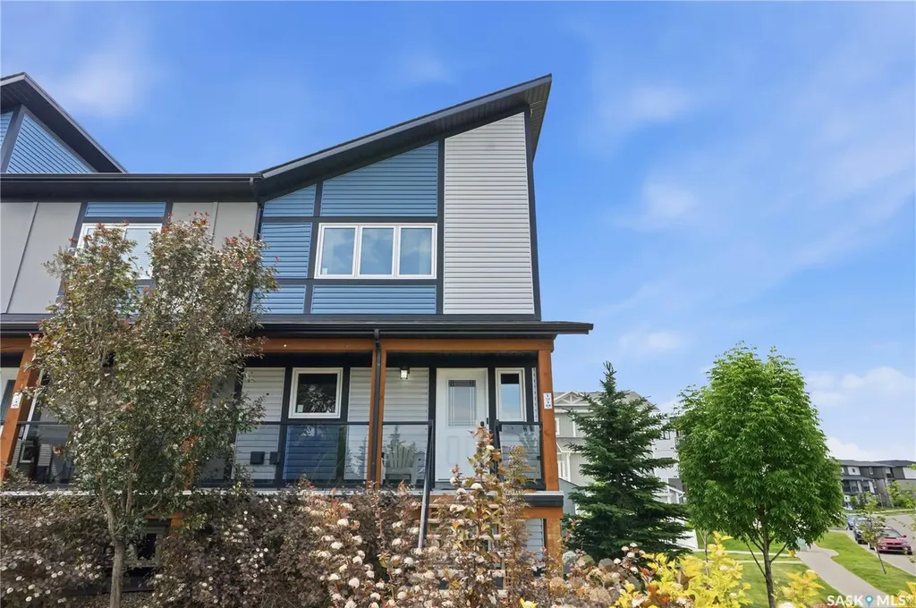 130 Marlatte Crescent Saskatoon SK S7W 0W1