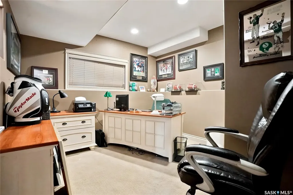 506 Vincent Crescent Saskatoon SK S7N 4G8