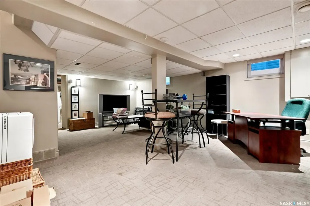 506 Vincent Crescent Saskatoon SK S7N 4G8