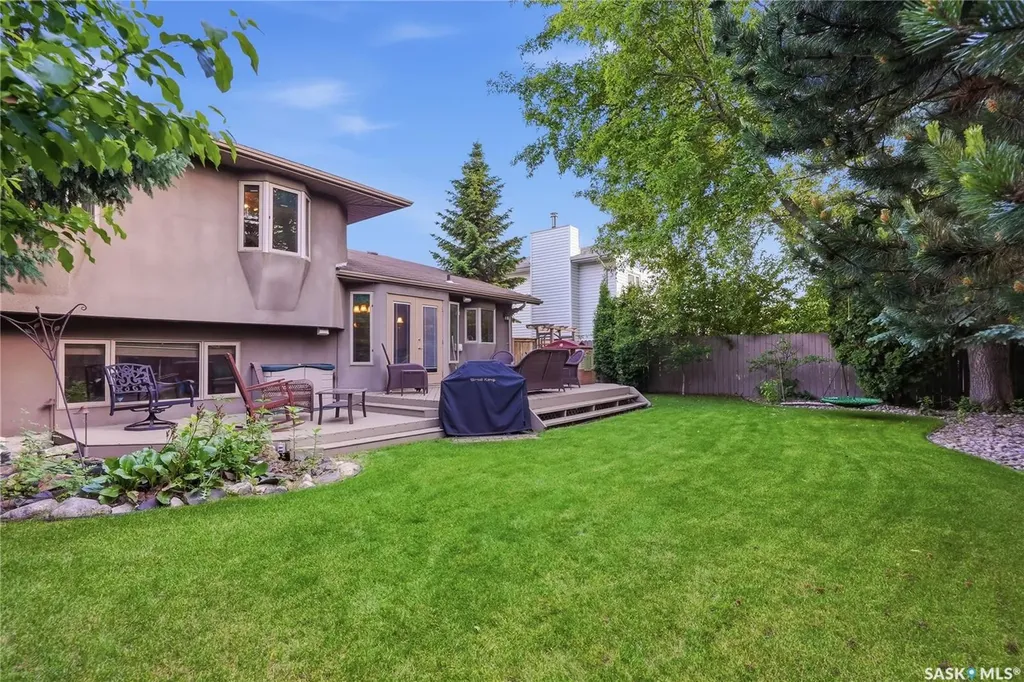 506 Vincent Crescent Saskatoon SK S7N 4G8