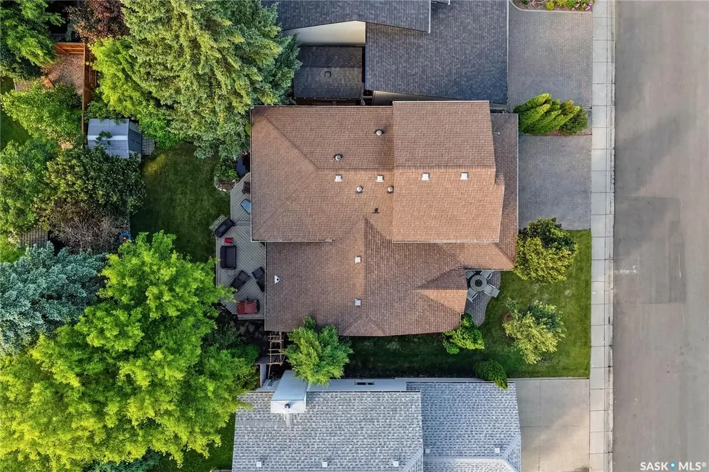 506 Vincent Crescent Saskatoon SK S7N 4G8