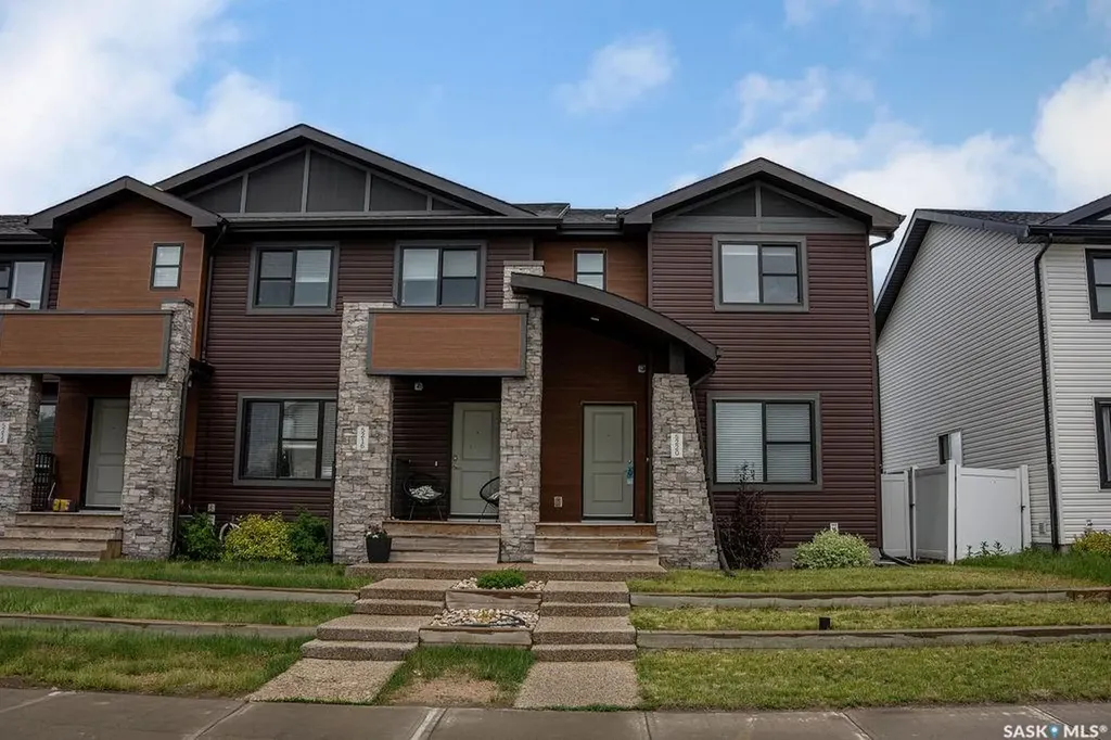 5220 Primrose Green Drive E Regina SK S4V 3S8